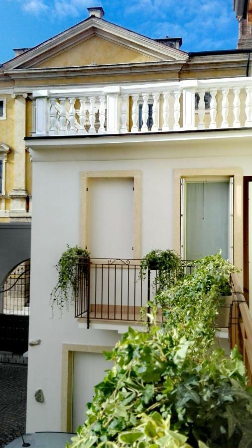 Corte Vale Dium Valeggio sul Mincio Exterior photo